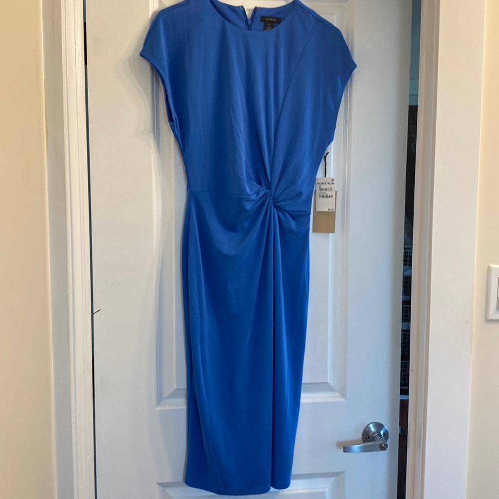 NWT- Never been worn. Nordstrom bought Halogen brand dress Size XS